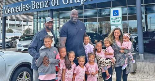 Shaq O’Neal gifts family of 11 a brand new van and truck in incredible show of generosity
